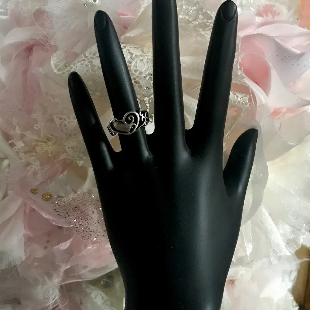 STERLING SILVER HEART & BIRD THEMED RING (4.75)
